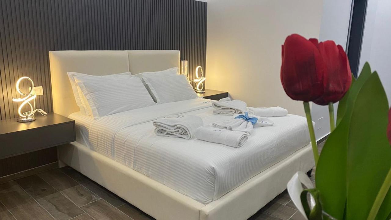 Bujtina Xhabakja Hotel Belsh ภายนอก รูปภาพ