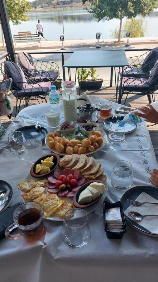 Bujtina Xhabakja Hotel Belsh ภายนอก รูปภาพ